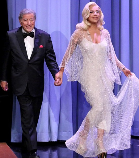 Lady Gaga bất ngờ thay đổi hình ảnh - 1 Lady Gaga