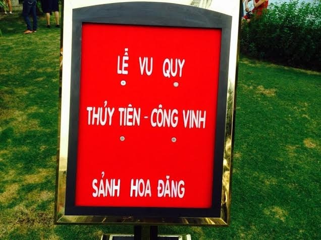 Thủy Tiên - Công Vinh và bữa tiệc cưới ấm cúng - 2 Thủy Tiên