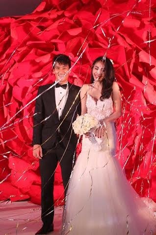 Thủy Tiên - Công Vinh và bữa tiệc cưới ấm cúng - 11 Thủy Tiên