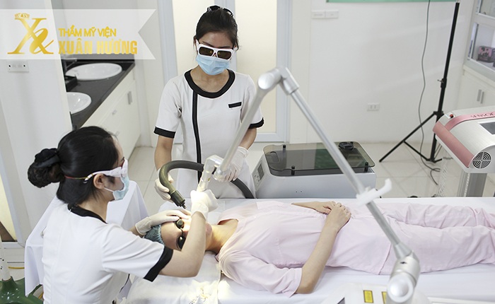 Cùng Xuân Hương chào năm mới với nhiều ưu đãi “cực sốc” - 1 Trị nám hiệu quả bằng công nghệ Laser