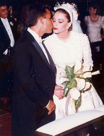 Hé lộ ảnh cưới ngày chưa nổi tiếng của “sao” phim “Ba chàng ngốc” - 2 Vĩnh Ngọc