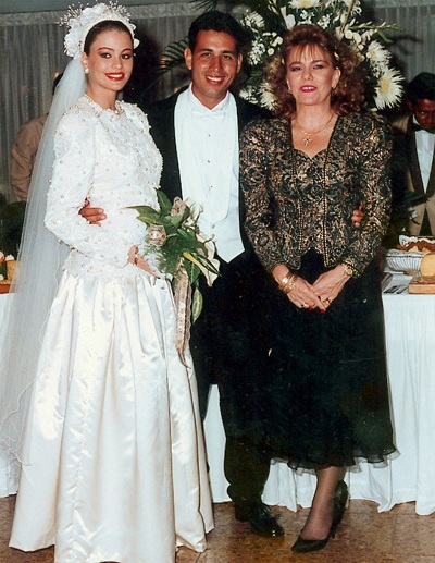 Hé lộ ảnh cưới ngày chưa nổi tiếng của “sao” phim “Ba chàng ngốc” - 6 Vĩnh Ngọc