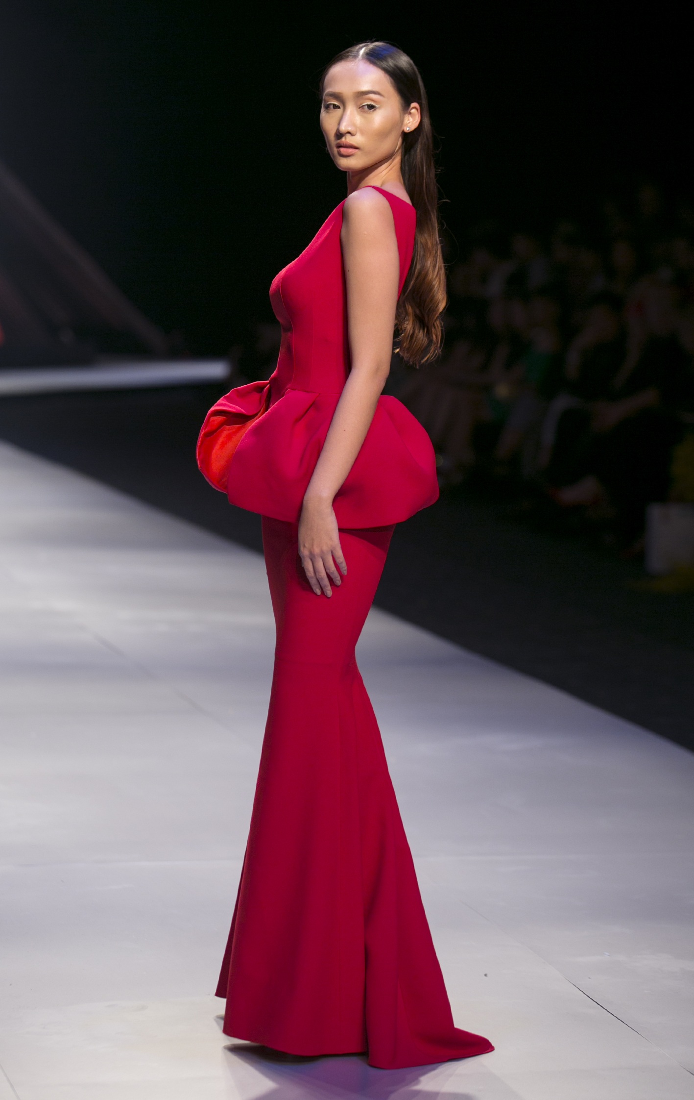 Hoàng Minh Hà được kết nạp vào Hiệp hội thời trang cao cấp châu Á - 6 Kiều Minh