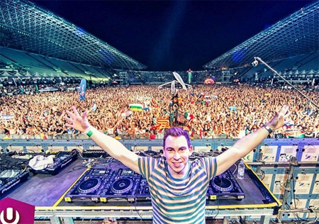 Âm nhạc 2014 - Cơn địa chấn mang tên EDM - 2 DJ xếp hạng số 1 thế giới Hadrwell trong lễ hội nhạc điện tử Tomorrowland