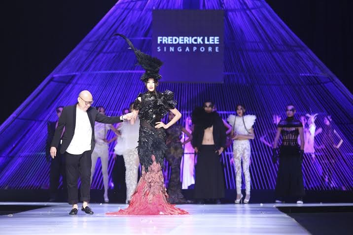 Tuần lễ thời trang quốc tế Việt Nam tiếp tục sôi động - 19 NTK Frederick Lee bên vơ đét Hoàng Thùy