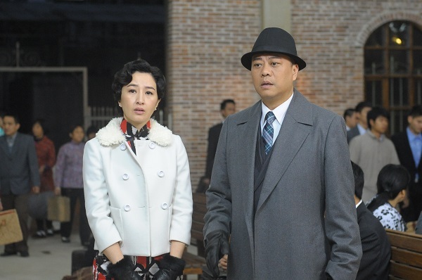 Tam thế duyên có sự góp mặt của “cặp đôi vàng”