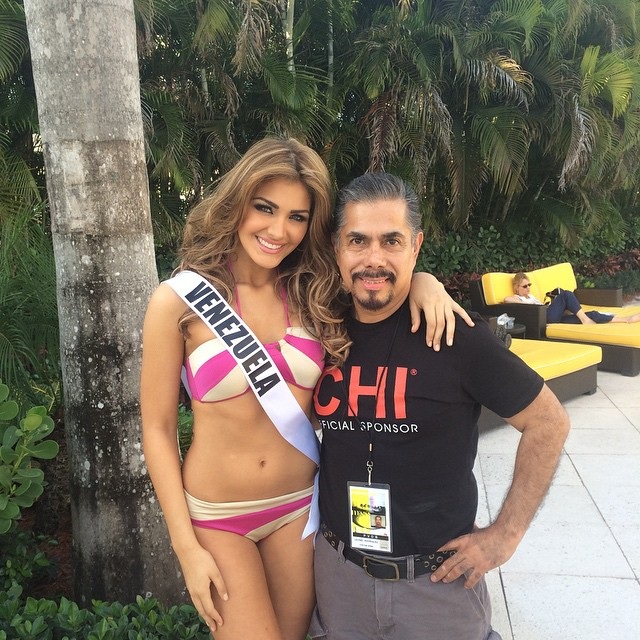 Hoa hậu Venezuela rất thân thiện