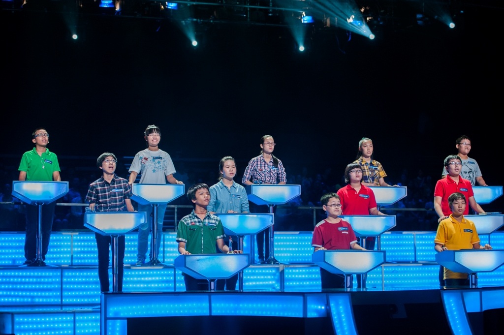 Giải thưởng lớn dành cho Quán quân Chinh Phục - 2 24 thí sinh góp mặt trong vòng Chung kết – 2 “bảng đấu tử thần”