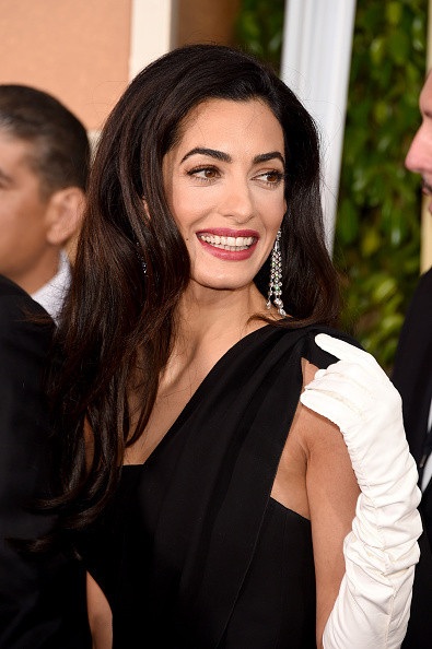 Những kiểu trang điểm đẹp nhất tại lễ trao giải Quả Cầu Vàng - 13 Amal Clooney's
