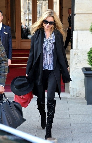 Kate Moss - siêu mẫu kiêm biểu tượng thời trang của Anh!