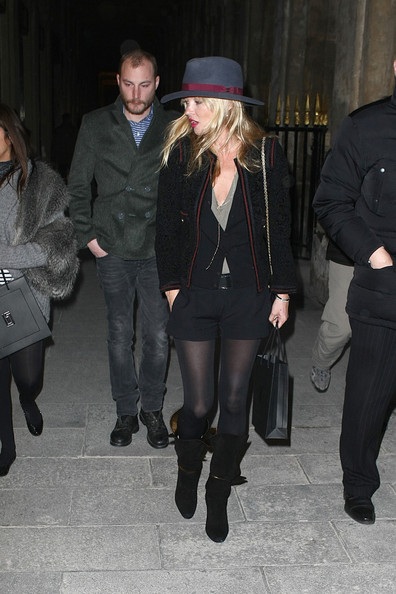 Cô nổi tiếng cùng thời với Cindy Crawford, Elle Macpherson, Claudia Schiffer