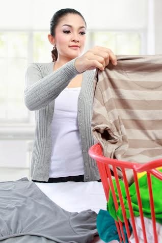 Làm thế nào để tăng tốc thời gian làm việc nhà - 1 Chia nhỏ việc nhà và thực hiện mỗi ngày để giảm tải công việc cho ngày cuối tuần