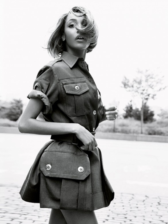 Siêu mẫu da màu đẹp như mộng trên Vogue - 6 Jourdan Dunn's Beautiful Spread For Vogue UK