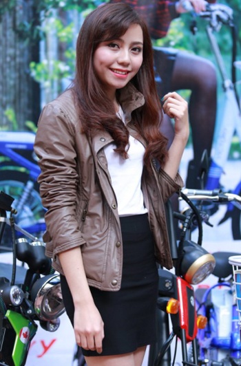 Dàn mẫu Hà thành tụ hội - 10 Thùy Mai