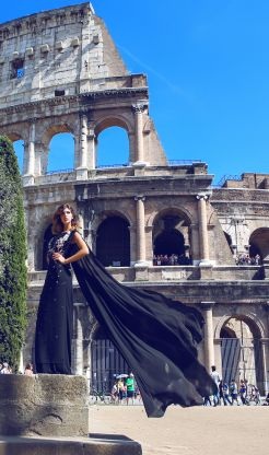 “Mẫu tây” duyên dáng với thiết kế của Đỗ Trịnh Hoài Nam - 4 “Mẫu tây” duyên dáng với thiết kế của Đỗ Trịnh Hoài Nam