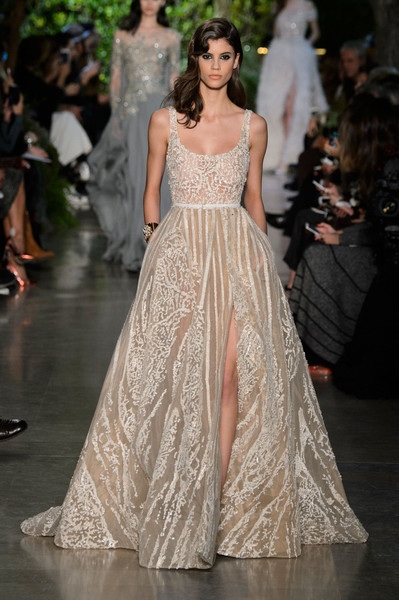 Những mẫu váy đẹp nhất tại tuần lễ thời trang cao cấp Paris - 3 Váy của Elie Saab