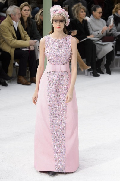 Những mẫu váy đẹp nhất tại tuần lễ thời trang cao cấp Paris - 15 Váy của Chanel.