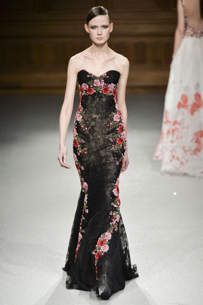 Những mẫu váy đẹp nhất tại tuần lễ thời trang cao cấp Paris - 23 Váy của Tony Ward