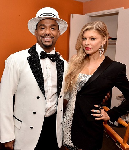 Ca sỹ Mỹ thay 5 chiếc váy trong một buổi tối - 6 Fergie