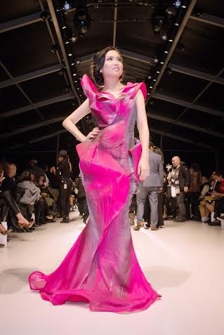 Em gái Cẩm Ly dự show Quỳnh Paris ở New York - 1 Hà Phương - em gái tỷ phú của Cẩm Ly dự show Quỳnh Paris ở New York