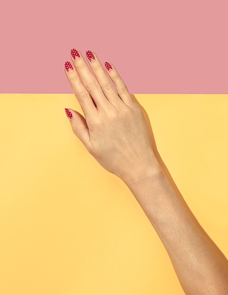 Vẽ móng nghệ thuật ngày Valentine's