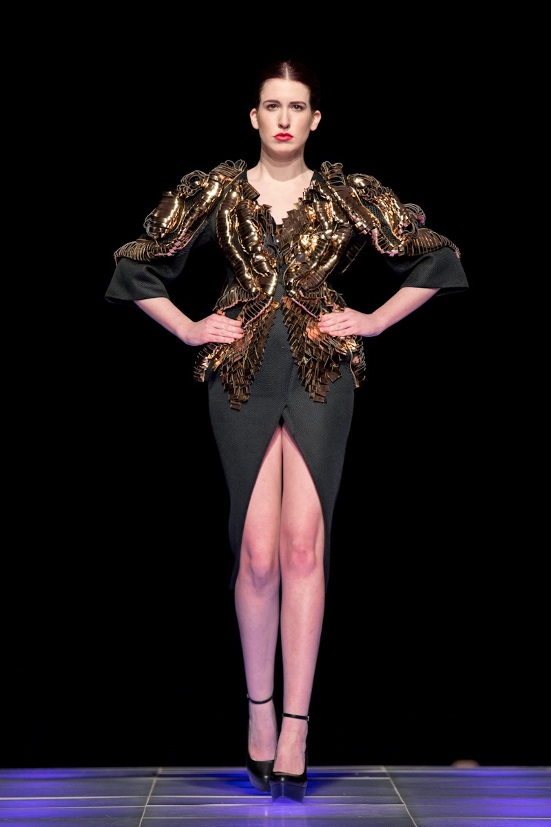 Quán quân Project Runway gây ấn tượng với khán giả New York - 13 Quán quân Project Runway gây ấn tượng với khán giả New York