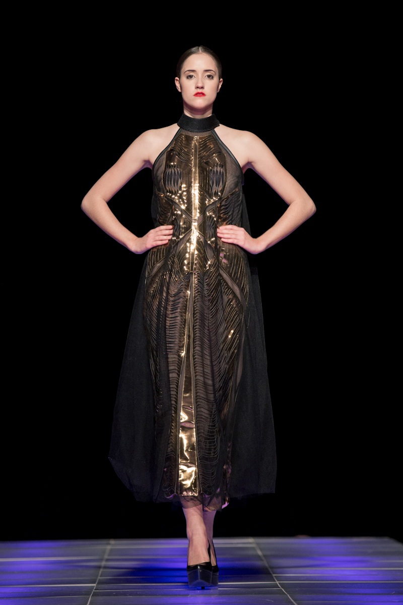 Quán quân Project Runway gây ấn tượng với khán giả New York - 14 Quán quân Project Runway gây ấn tượng với khán giả New York