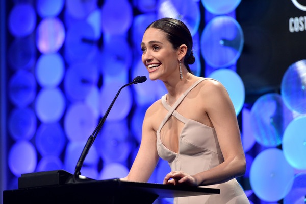 Kiều nữ phim “Bảy viên ngọc rồng” đẹp kiêu sa - 14 Emmy Rossum
