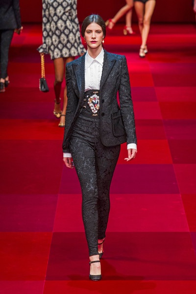 Bộ sưu tập sang trọng của Dolce & Gabbana - 8 Dolce & Gabbana