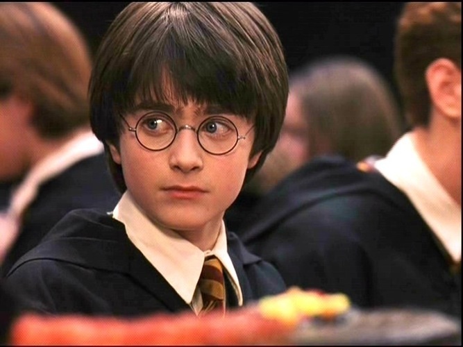 “Sao” phim Harry Potter xưa và nay - 1 Harry Potter