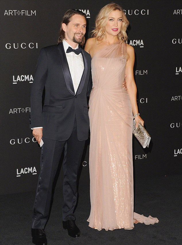 Kate Hudson bất ngờ đi biển cùng thủ lĩnh nhóm Coldplay - 9 Kate Hudson
