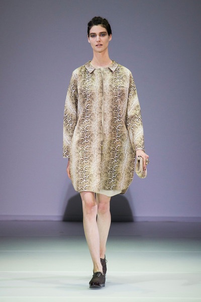 Bộ sưu tập Giorgio Armani lại tuần lễ thời trang Milan Spring 2015.