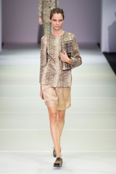 Bộ sưu tập Giorgio Armani lại tuần lễ thời trang Milan Spring 2015.