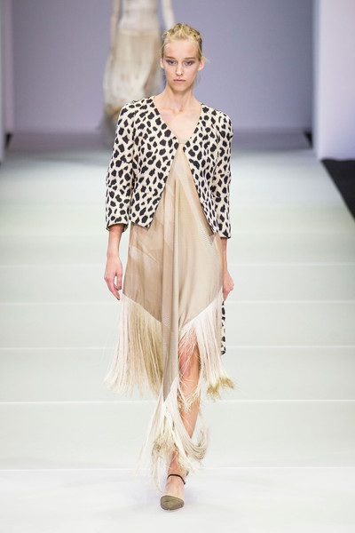 Bộ sưu tập Giorgio Armani lại tuần lễ thời trang Milan Spring 2015.