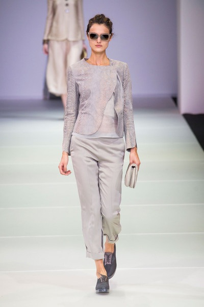 Bộ sưu tập Giorgio Armani lại tuần lễ thời trang Milan Spring 2015.
