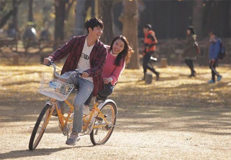 Nhặt “sạn” phim Tuổi thanh xuân - 1 Cảnh trong phim Tuổi thanh xuân