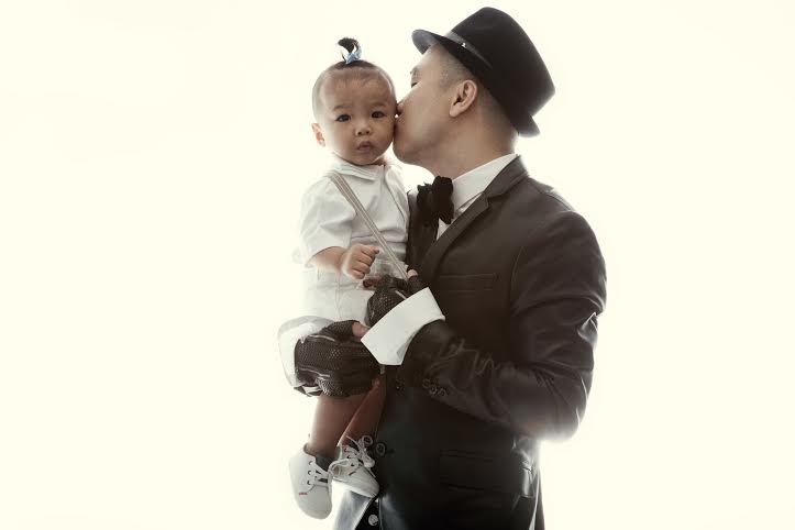 Hình ảnh ngọt ngào của Đỗ Mạnh Cường bên con trai