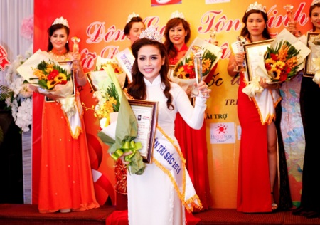 Mã Đào Ngọc Bích - Hoa khôi doanh nhân tài sắc