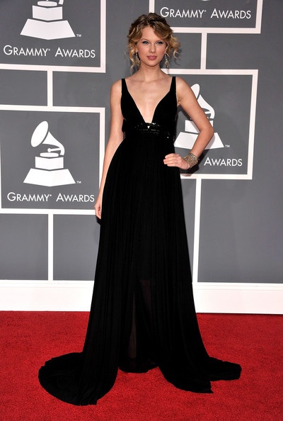 Những hình ảnh đẹp của “sao” tại các lễ trao giải Grammy - 19 Taylor Swift, 2009