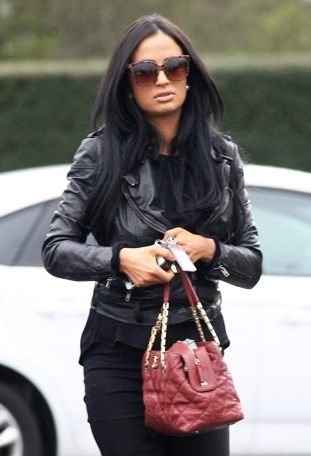Nỗ lực giảm cân ấn tượng của người mẫu Anh - 2 Chantelle Houghton