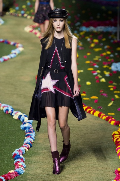 Bộ sưu tập của Tommy Hilfiger  - 11 Bộ sưu tập của Tommy Hilfiger tại New York Fashion Week Spring 2015
