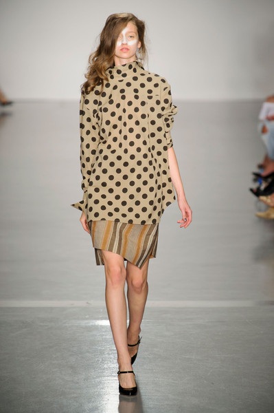 Bộ sưu tập thời trang của Vivienne Westwood - 10 BST của Vivienne Westwood tại London Fashion Week Spring 2015