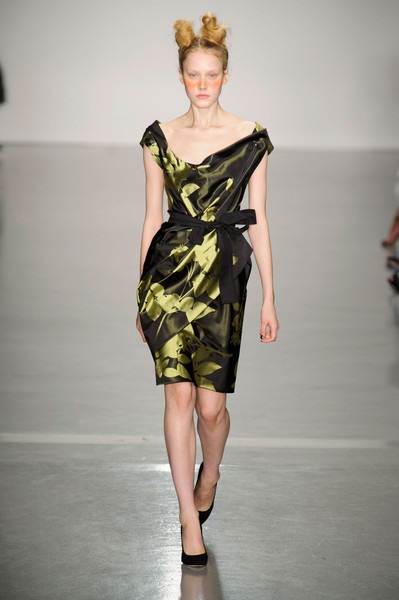 Bộ sưu tập thời trang của Vivienne Westwood - 27 BST của Vivienne Westwood tại London Fashion Week Spring 2015