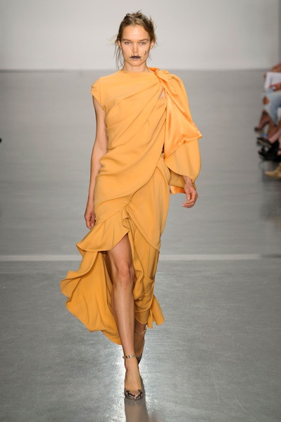 Bộ sưu tập thời trang của Vivienne Westwood - 29 BST của Vivienne Westwood tại London Fashion Week Spring 2015