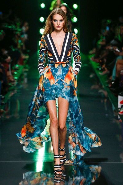 Bộ sưu tập xuân hè 2015 của Elie Saab - 2 BST của Elie Saab tại Paris Fashion Week Spring 2015