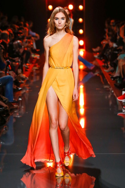 Bộ sưu tập xuân hè 2015 của Elie Saab - 23 BST của Elie Saab tại Paris Fashion Week Spring 2015