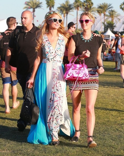 Paris Hilton tung tăng đi xem ca nhạc - 7 VN