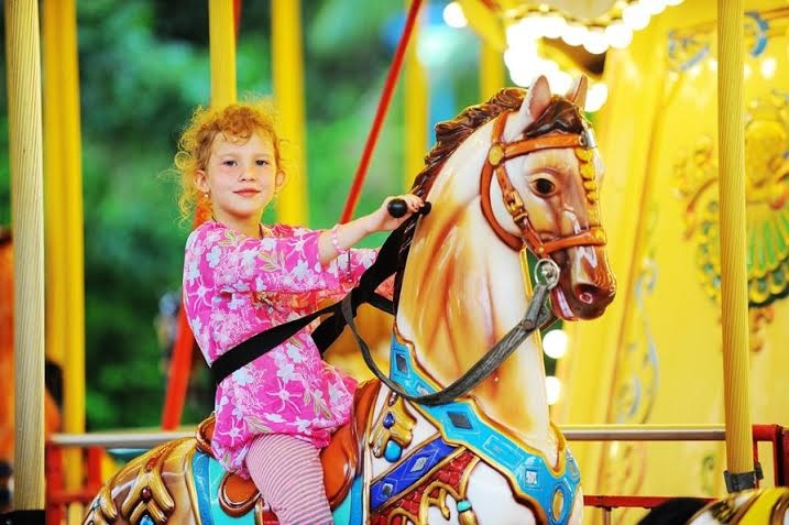 Vinpearl Land - Lựa chọn số 1 cho kỳ nghỉ - 3 Đu quay ngựa gỗ…