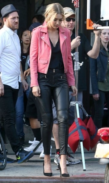 Gigi Hadid đẹp từ mọi góc nhìn - 7 VN