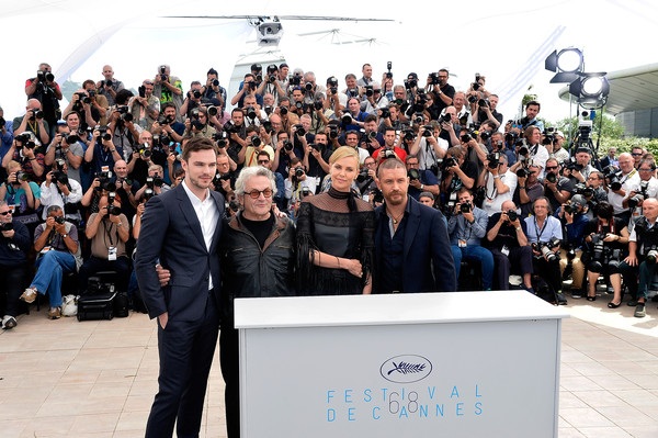 Minh tinh Charlize Theron đẹp như mộng tại LHP Cannes - 10 Charlize Theron